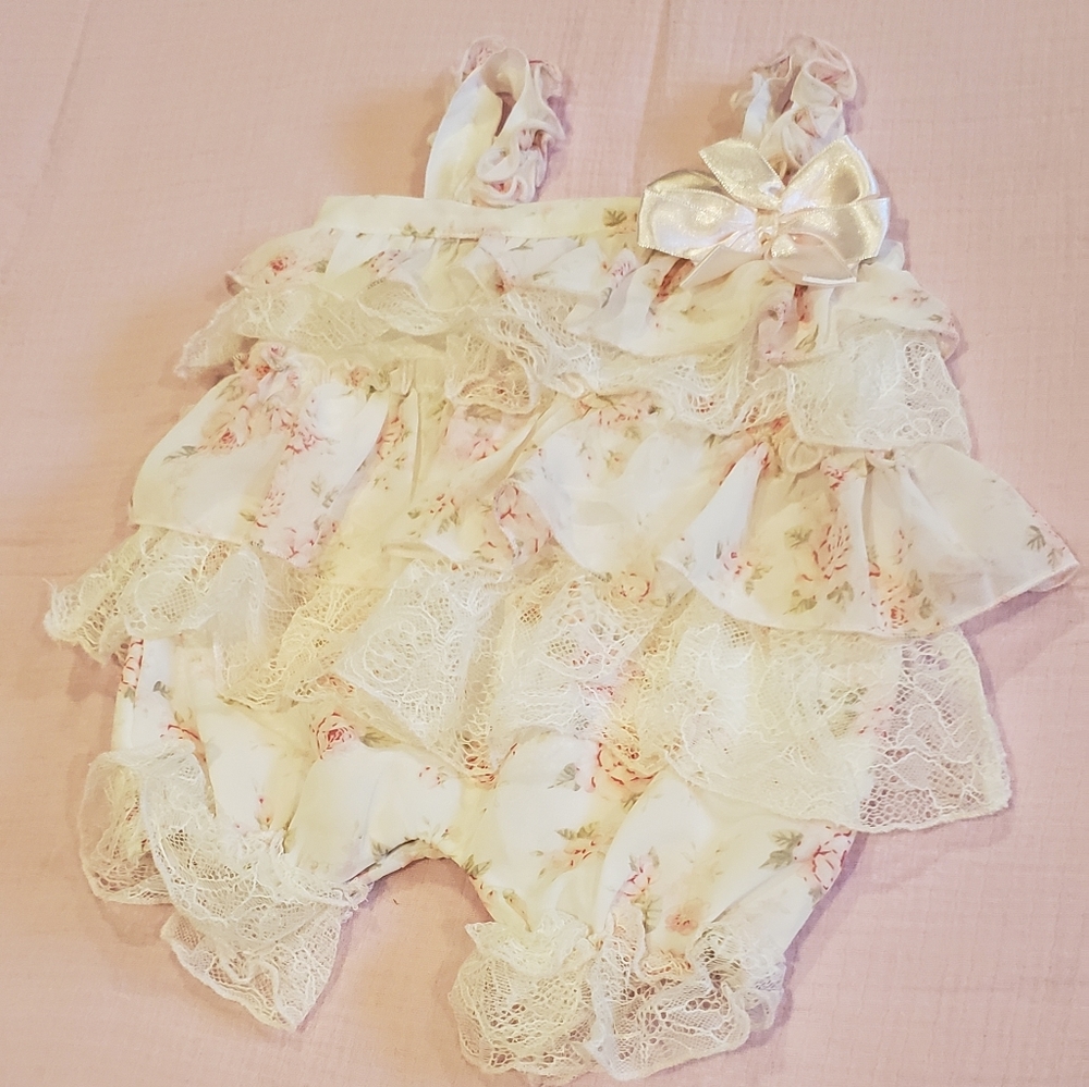 Floral Romper Newborn girls romper